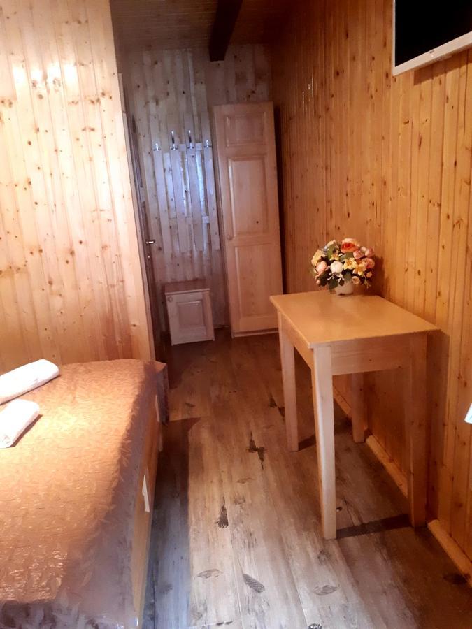 Pensiunea Casa David ชูกัก ภายนอก รูปภาพ